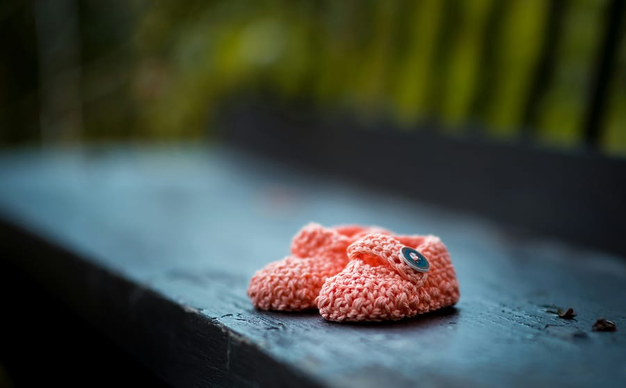 webRNS-Infertility-Baby-Booties1