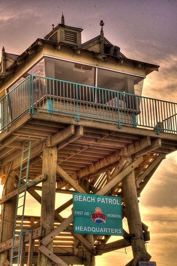 lifeguard tower