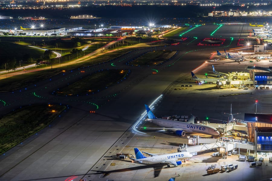 George_Bush_Intercontinental_Airport_Overview_4