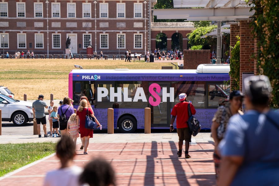 Phlash Bus