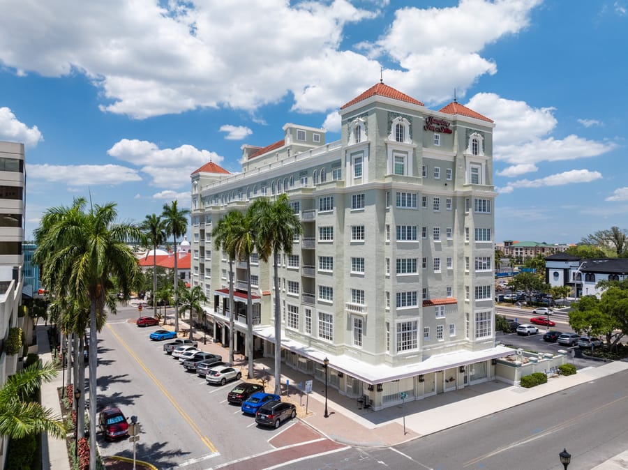 cvb-hotels-hampton-inn-downtown-37