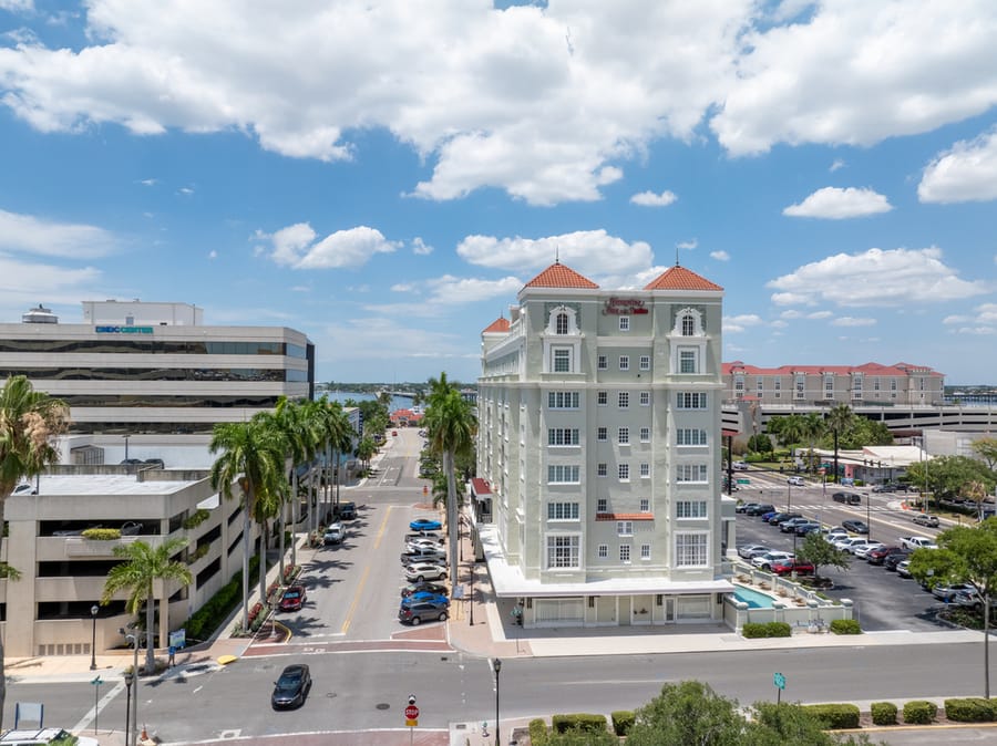 cvb-hotels-hampton-inn-downtown-41