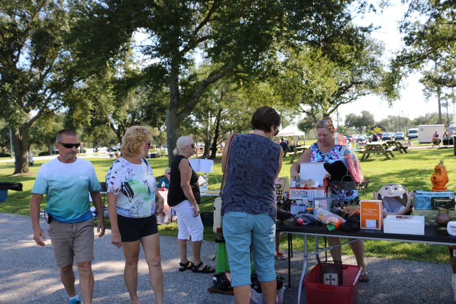 Community-Yard-Sale_20240921 (10)