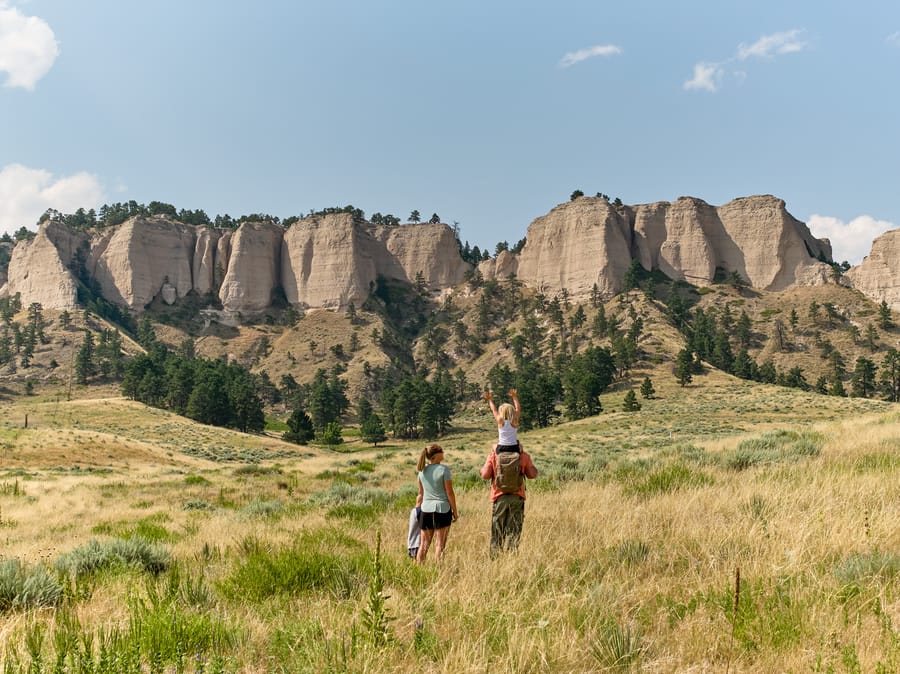 Fort Robinson State Park_Scenic Landscape with Family_Clay Cook Shoot 2024