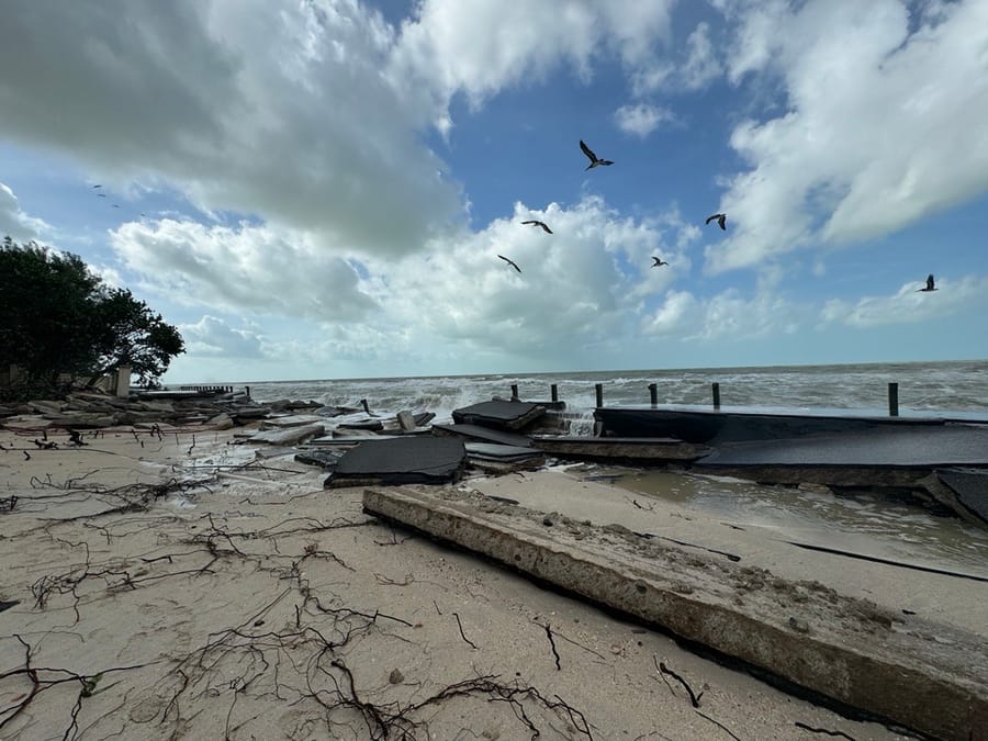 N Casey Key Road - Hurricane Helene