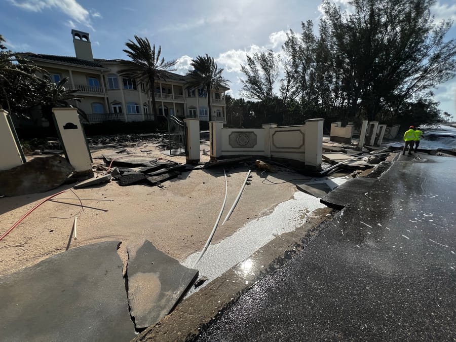 N Casey Key Road - Hurricane Helene