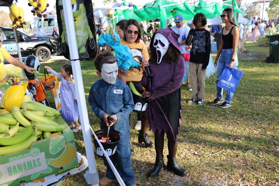Trick-or-Treat_10.26 (176)