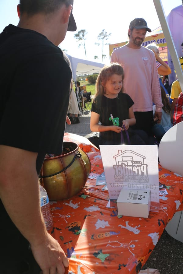 Trick-or-Treat_10.26 (140)