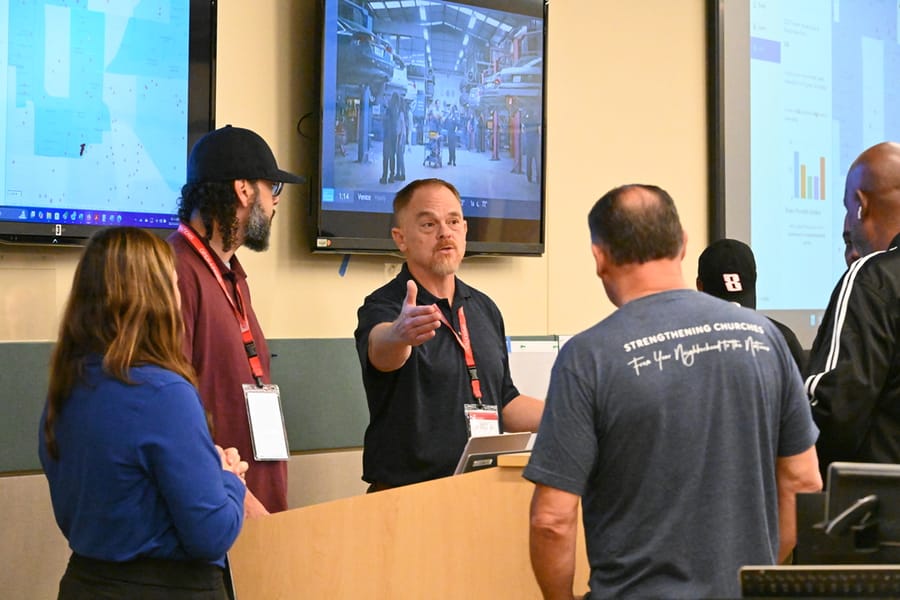 20241023_Non-profitPartnershipVisit_005_SD_PRINT