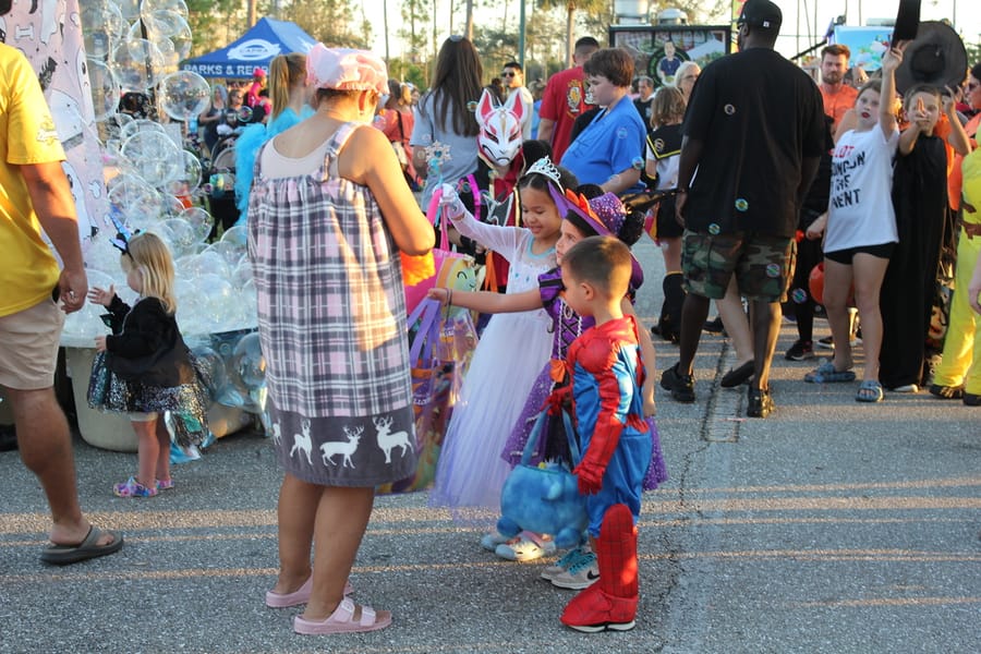 Trick-or-Treat_10.26 (422)