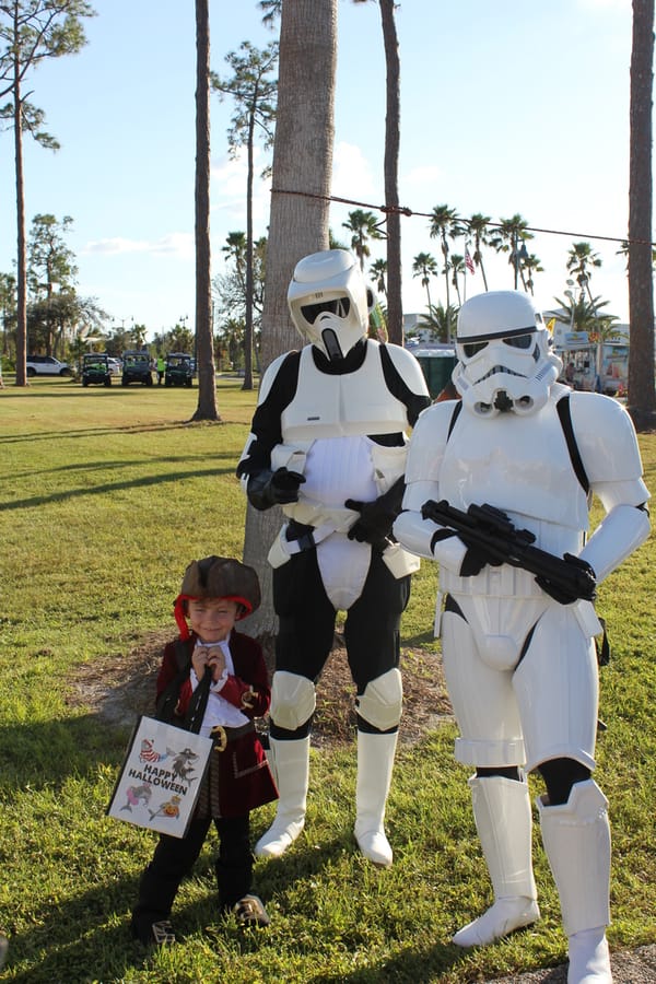 Trick-or-Treat_10.26 (373)