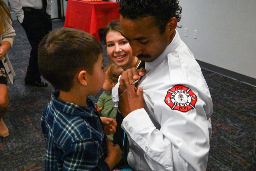 20241101_SCFD824BadgePinning_030_SD_PRINT