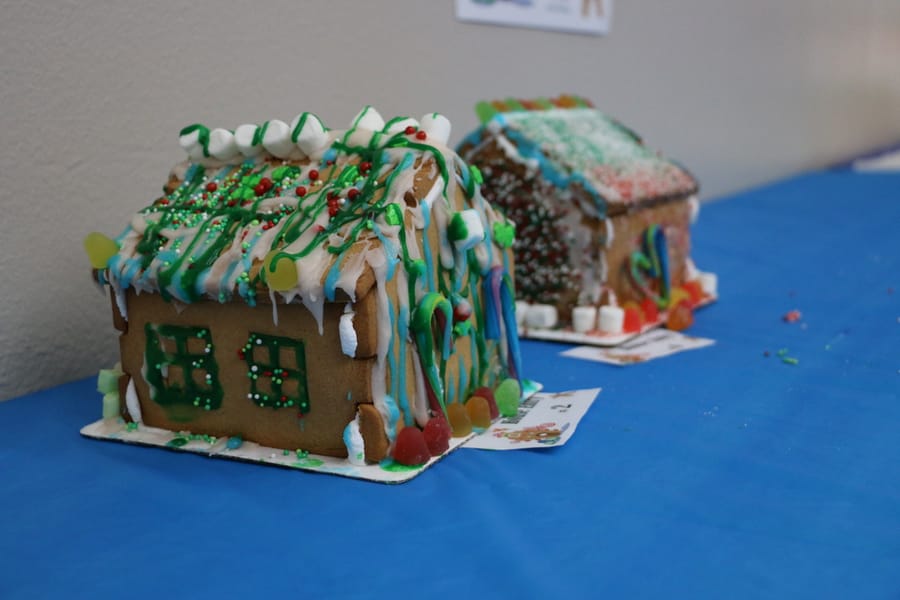 Gingerbread_House_Workshop_2024111_ (80)