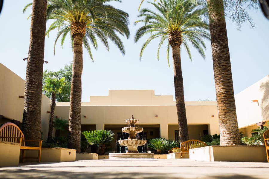 Tucson - Miraval - Courtyard - courtesy of Miraval Arizona_08-21