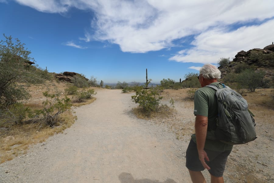 Phoenix - South Mountain Hiking_courtesy of Arizona Office of Tourism_04-24 (112)