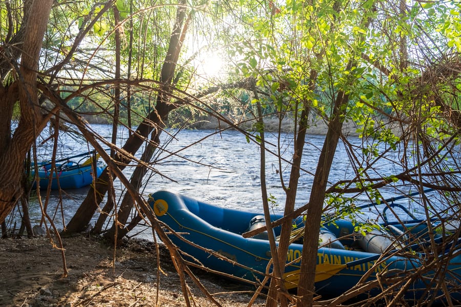 Salt River Rafting_Visit_Arizona_credit @bradenpphoto_04-23 (31)