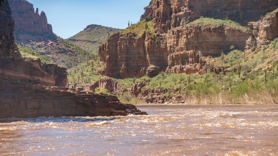 Salt River Rafting_Visit_Arizona_credit @bradenpphoto_04-23 (9)