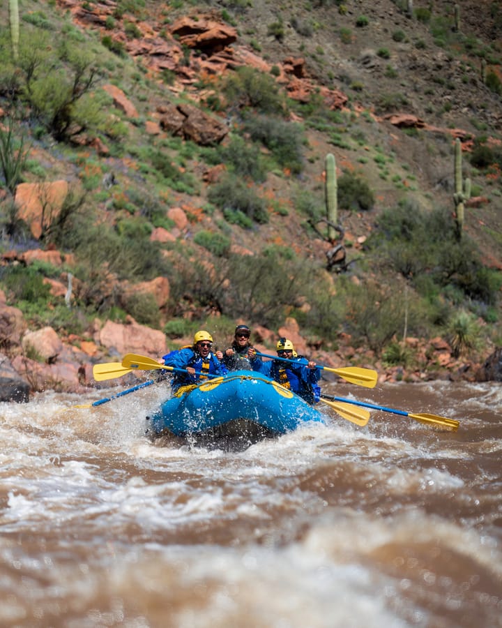 Salt River Rafting_Visit_Arizona_credit @bradenpphoto_04-23 (11)