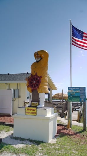 Fisherman statue at Goodrich Seafood Restaurant & Oyster House (16)