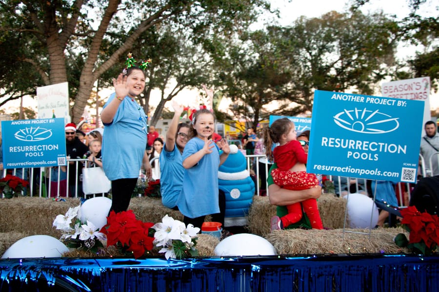 Poinsettia Festival and Parade_CD (26)