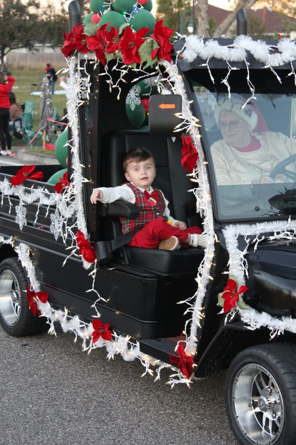 Poinsettia_Parade_120724 (124)