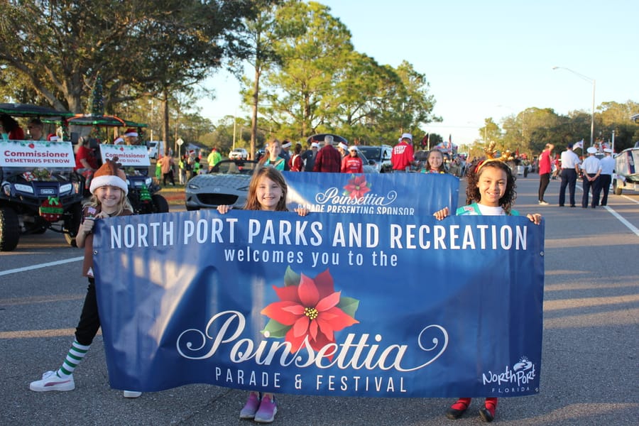 Poinsettia_Parade_120724 (66)