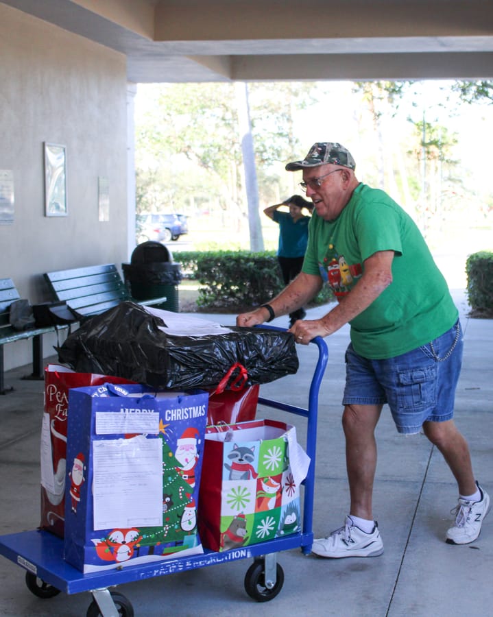 hoa.adopt.1
