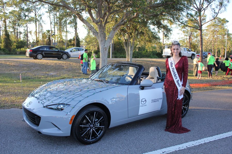 Poinsettia_Parade_120724 (46)