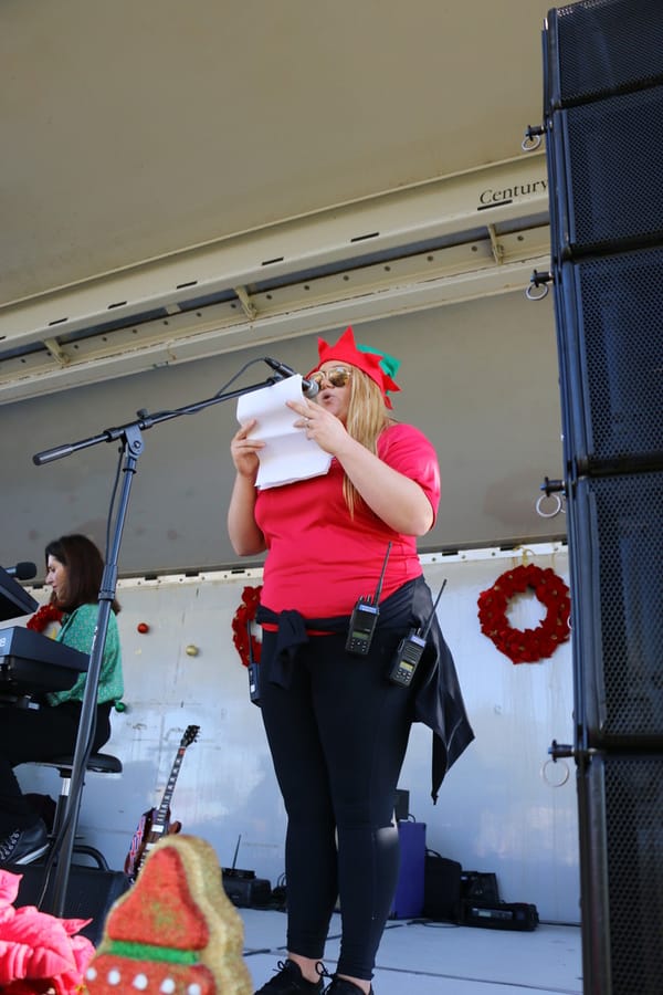 Poinsettia_Festival_120724 (159)