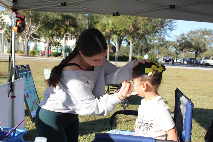 Poinsettia_Festival_120724 (44)