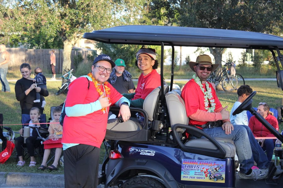Poinsettia_Parade_120724 (69)