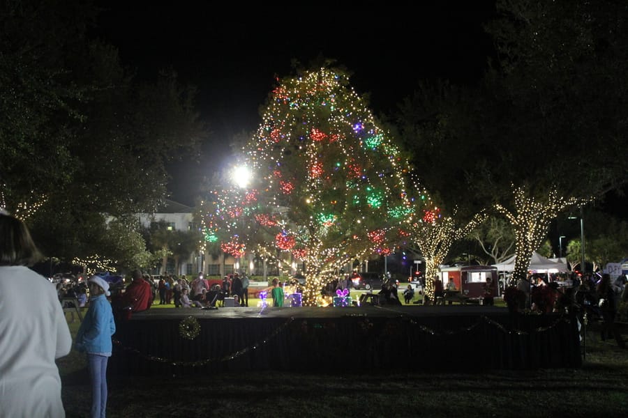 Poinsettia_Festival_120724 (73)