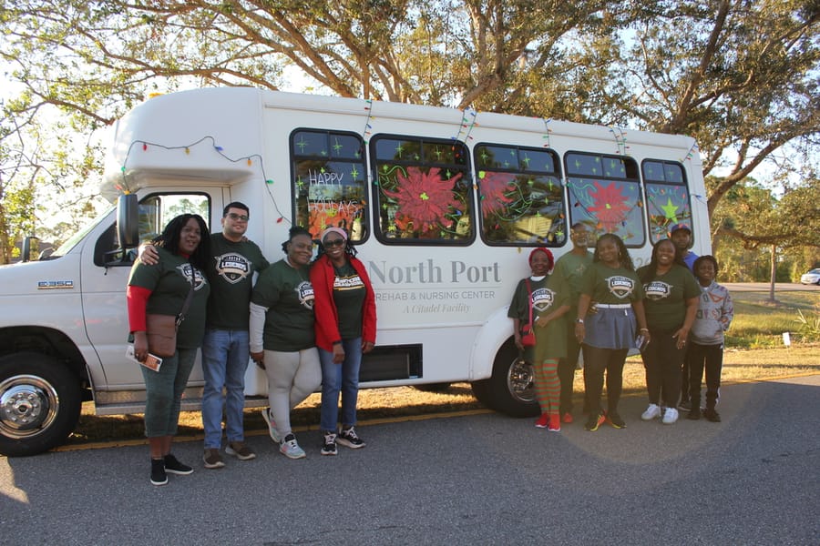 Poinsettia_Parade_120724 (26)