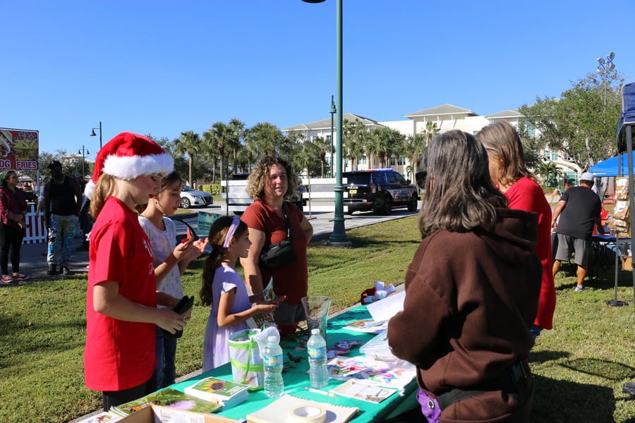 Poinsettia_Festival_120724 (89)