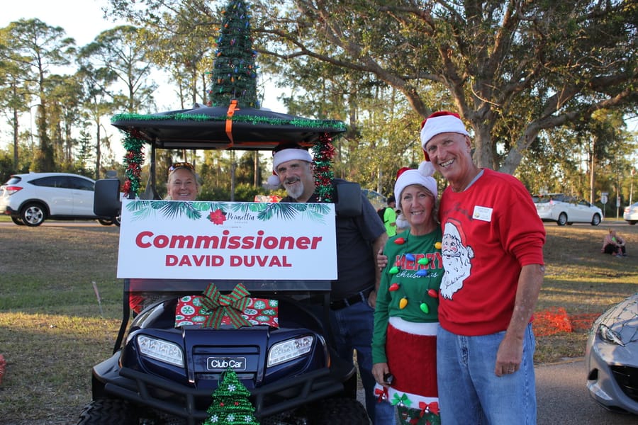 Poinsettia_Parade_120724 (48)
