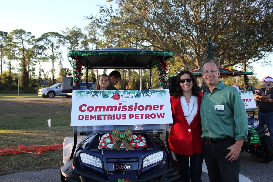Poinsettia_Parade_120724 (50)