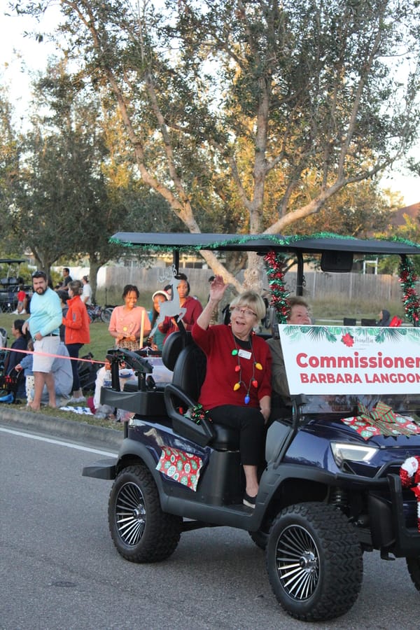 Poinsettia_Parade_120724 (85)
