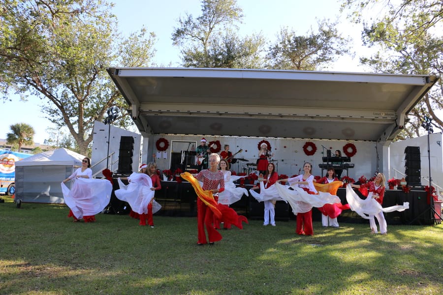 Poinsettia_Festival_120724 (165)