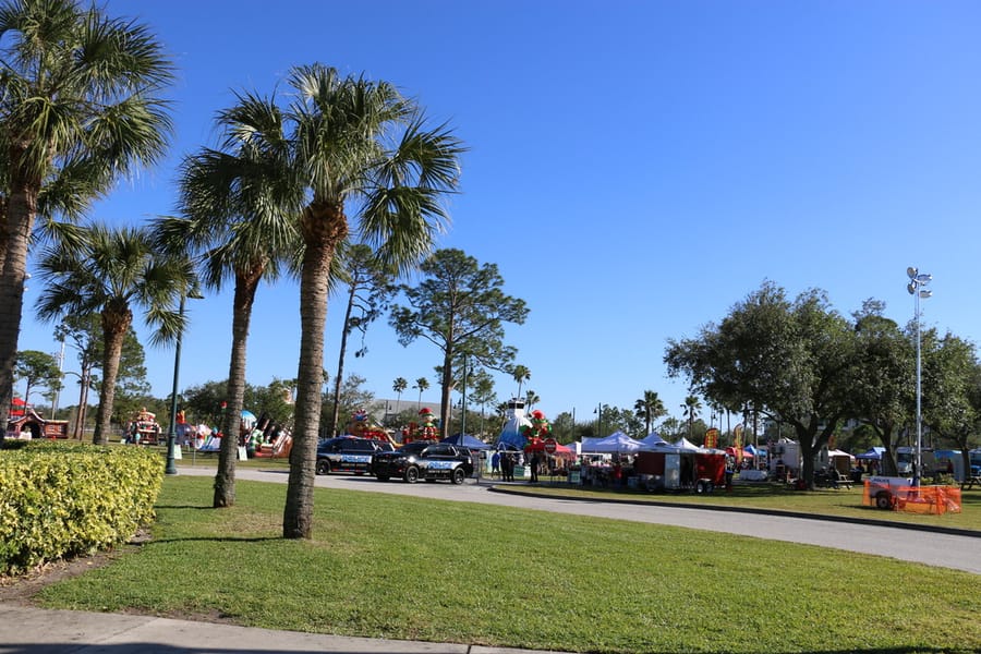 Poinsettia_Festival_120724 (84)