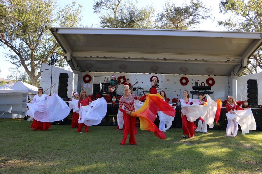Poinsettia_Festival_120724 (167)