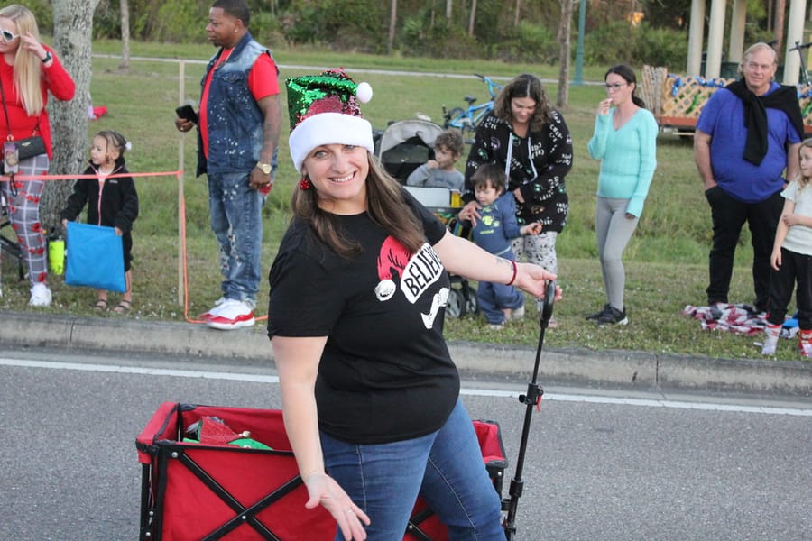 Poinsettia_Parade_120724 (112)