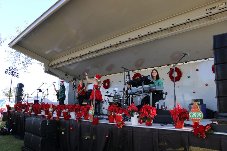 Poinsettia_Festival_120724 (168)