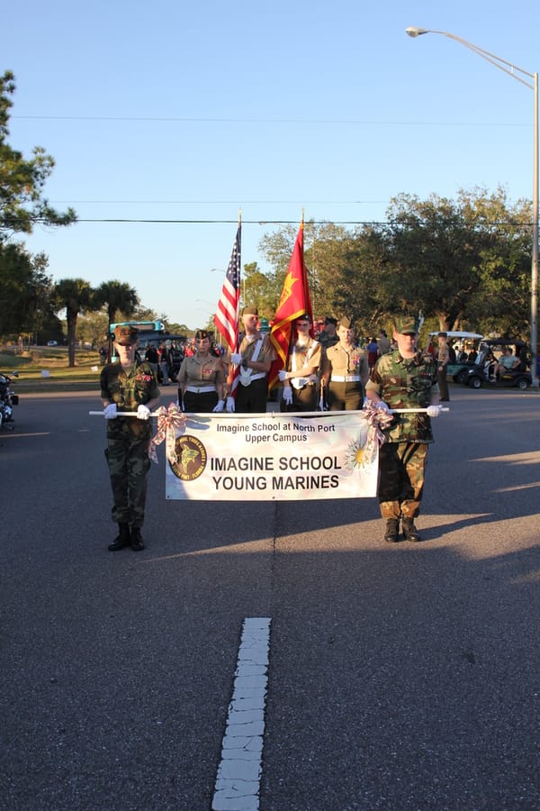 Poinsettia_Parade_120724 (43)