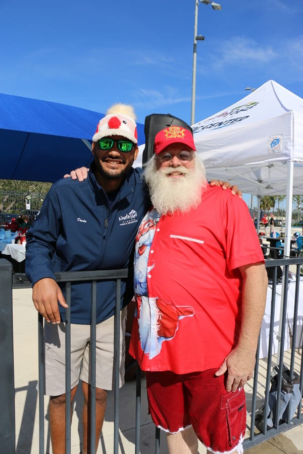 Swim-with-Santa_20241221 (427)