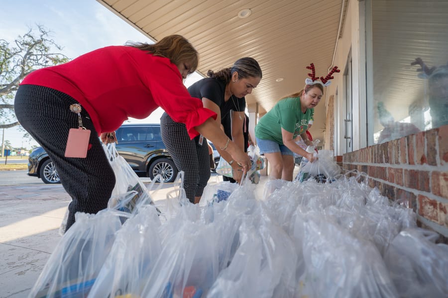 Meals on Wheel Bag Dropoff (3)