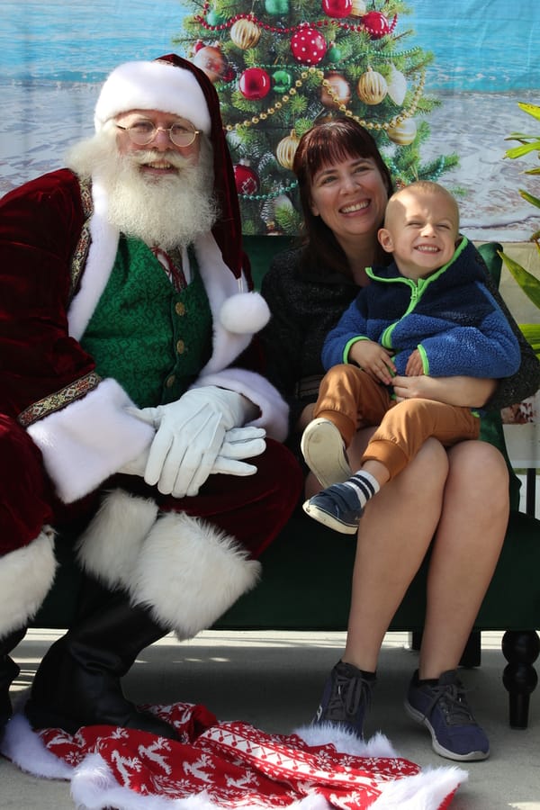 Swim-with-Santa_20241221 (95)