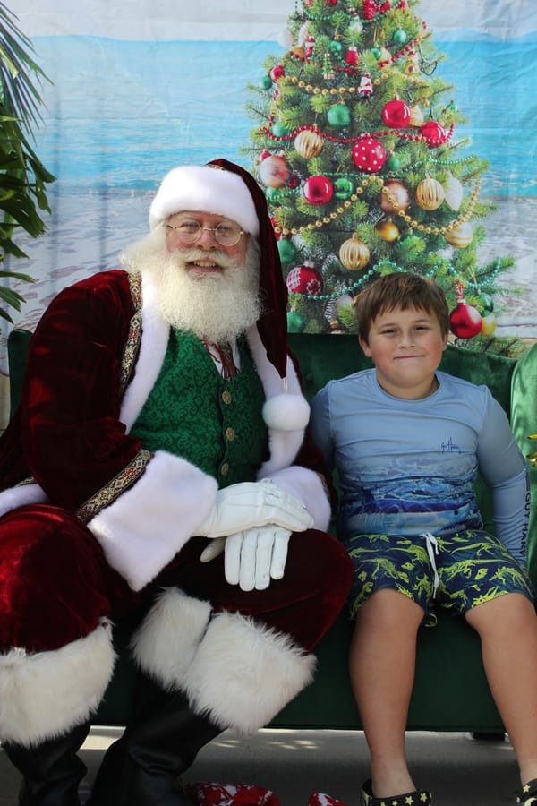 Swim-with-Santa_20241221 (48)