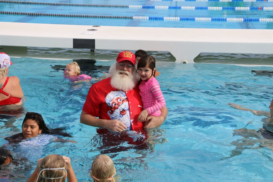 Swim-with-Santa_20241221 (340)