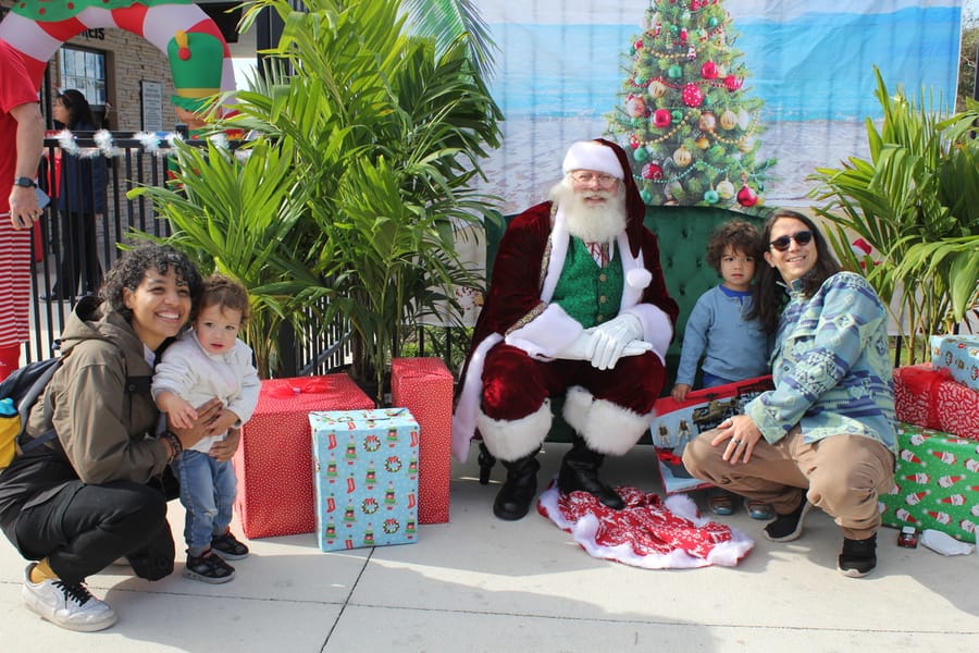 Swim-with-Santa_20241221 (147)