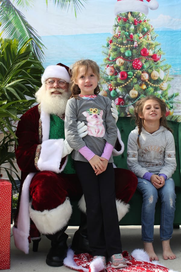 Swim-with-Santa_20241221 (141)